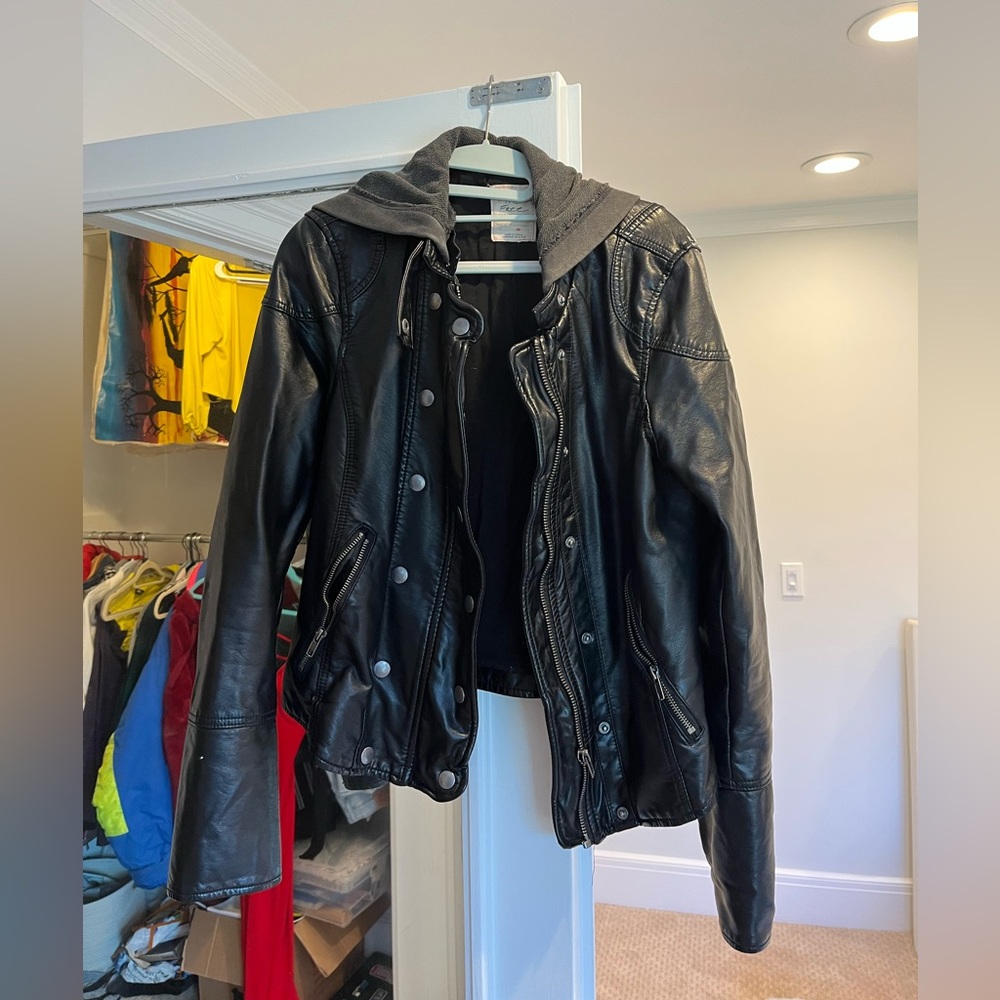 WE THE FREE JACKETS & COATS - FREE PEOPLE LEATHER JACKET WITH GREY HOODIE